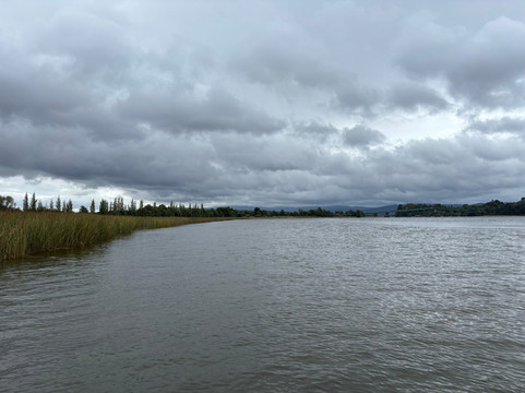 普塔德尔苏尔酒店主图