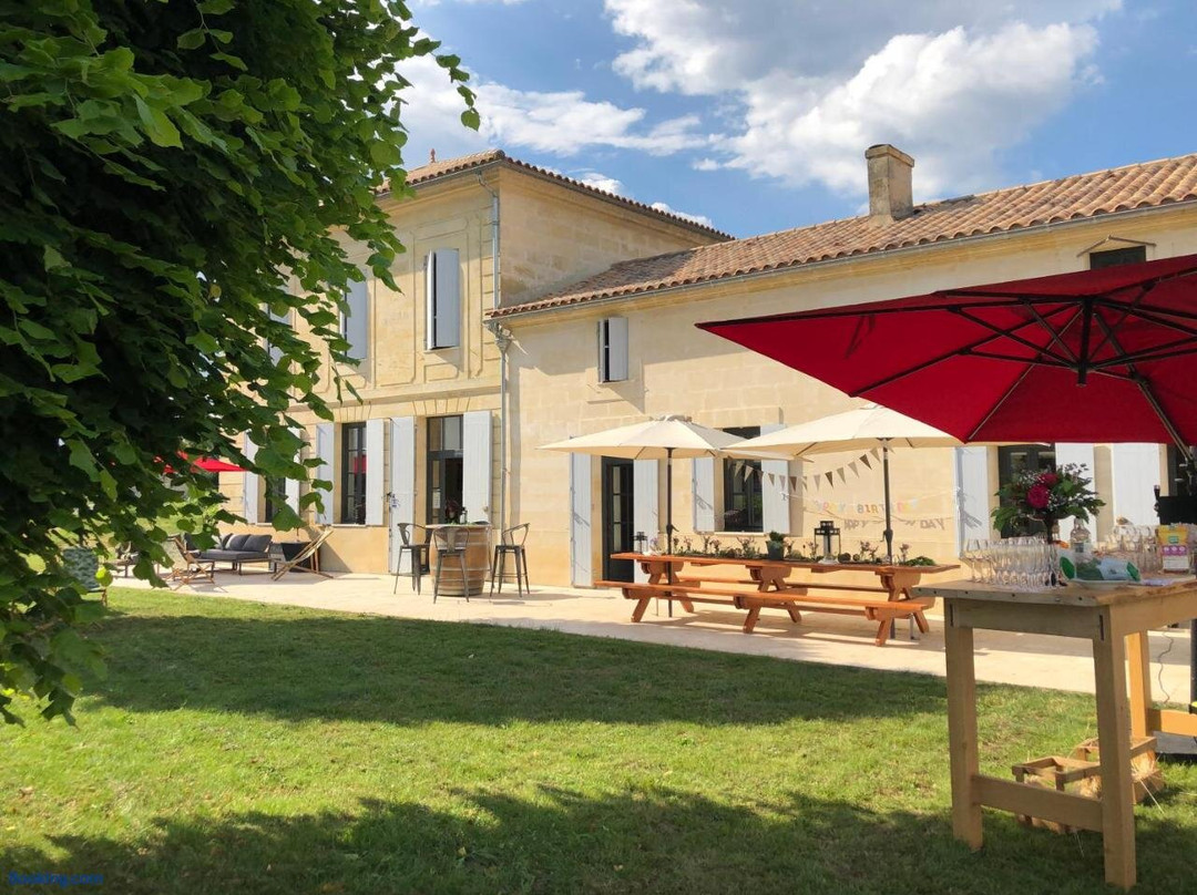 Chambres d'hote & Gite Chateau Le Conte - Saint Emilion