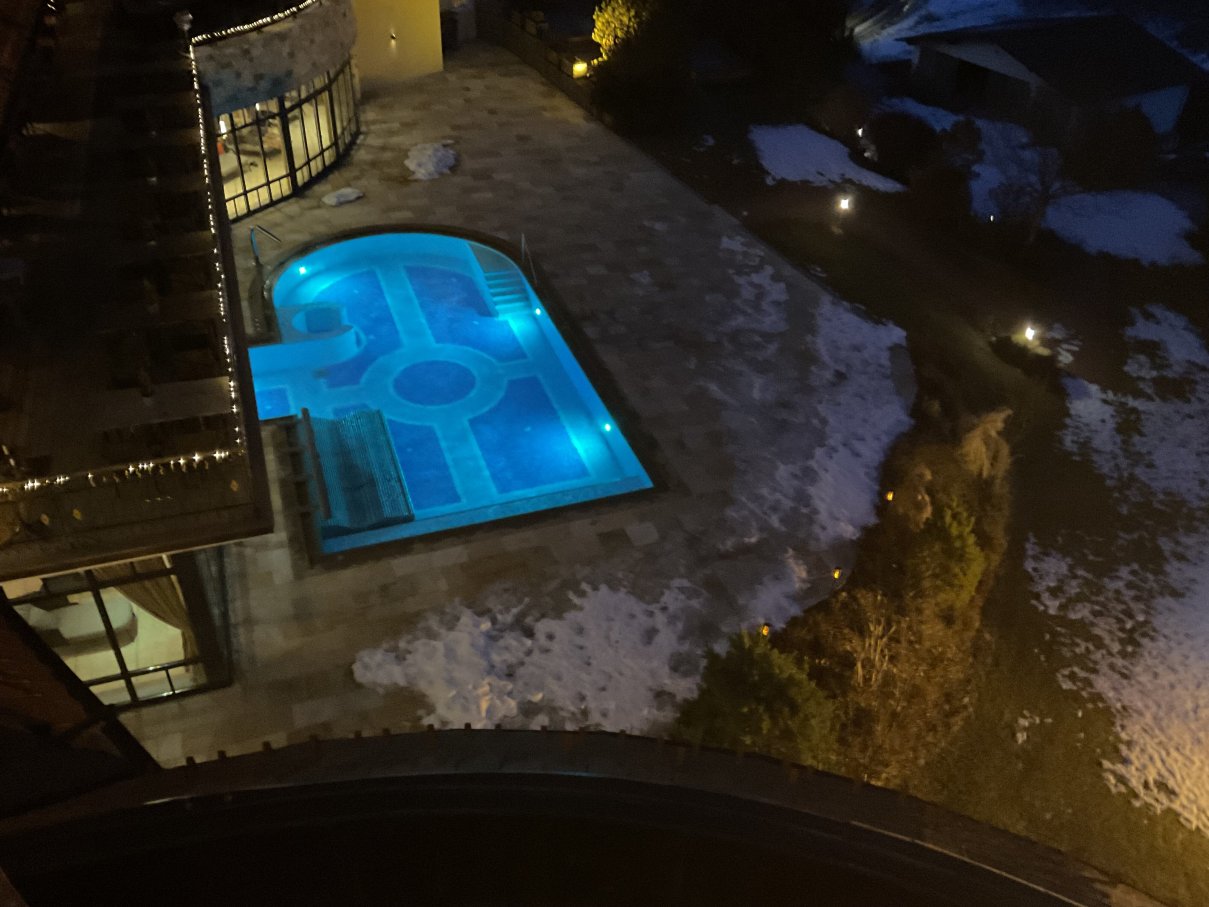 游正 - 恩罗威尔酒店-泳池