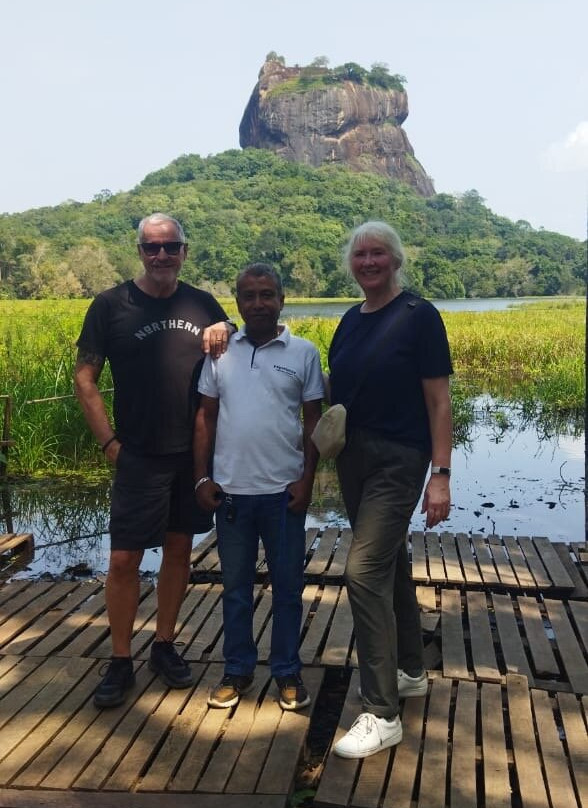 Driver Sri Lanka T-Two-奴娃拉伊利雅必去景点