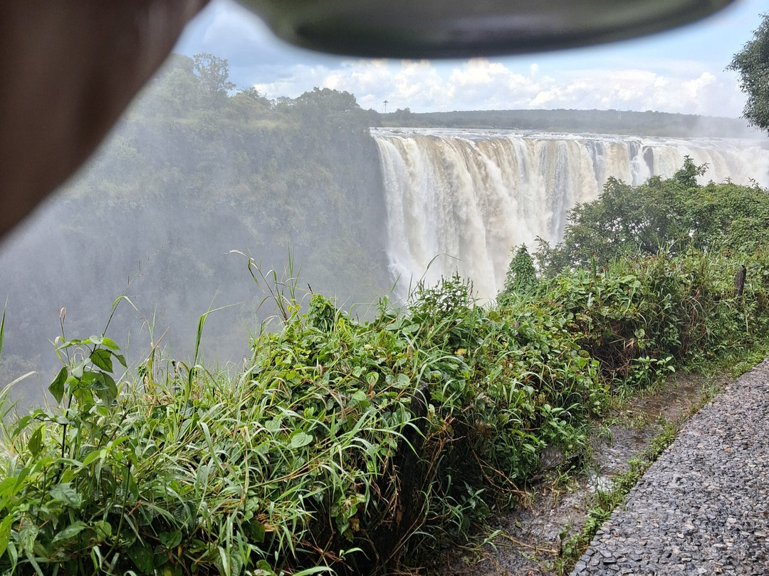 Deks Safaris & Tours Ltd-坎帕拉必去景点