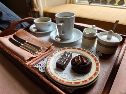 格勒恩加里城堡酒店-官方