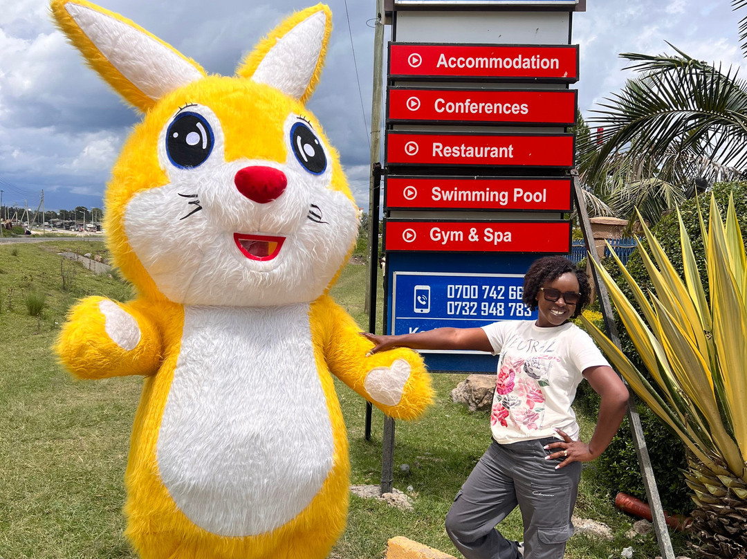 雅卡纳兹度假村主图