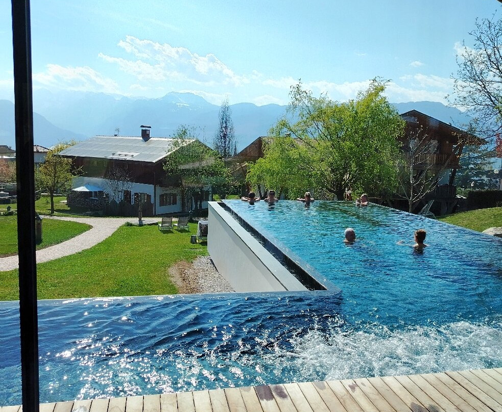 潘塔酒店暨自然养生度假村主图