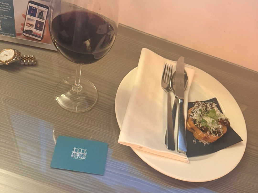 西园饭店主图