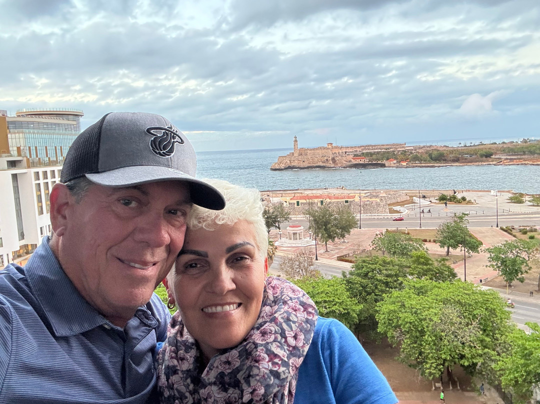 伊波罗之星大帕卡德酒店主图