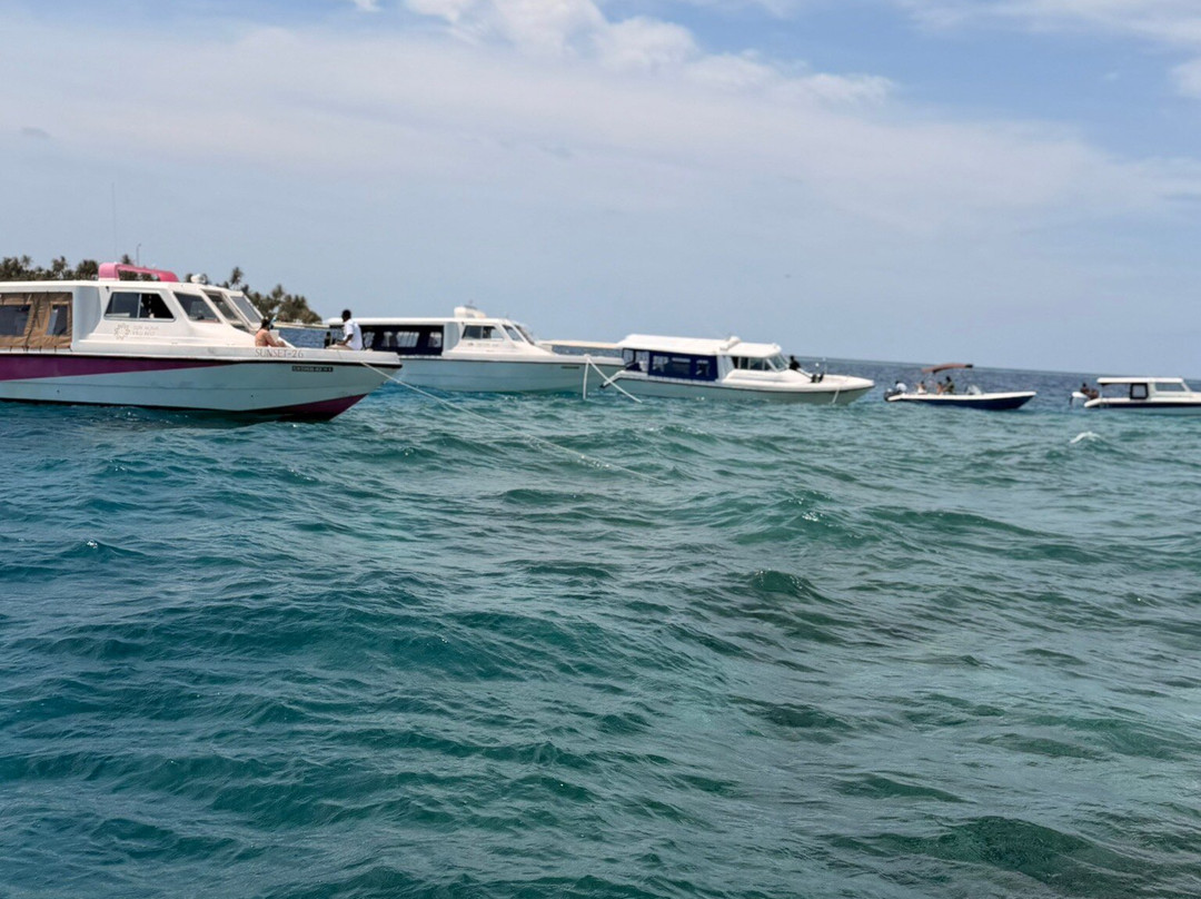 Theeraa Ulaa Holidays-雪州必去景点