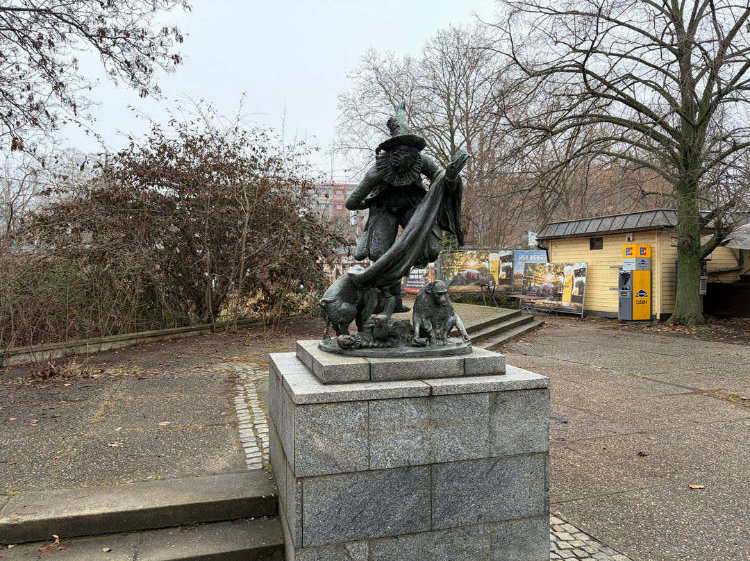 Denkmal Hofnarr Joseph Fröhlich-德累斯顿必去景点