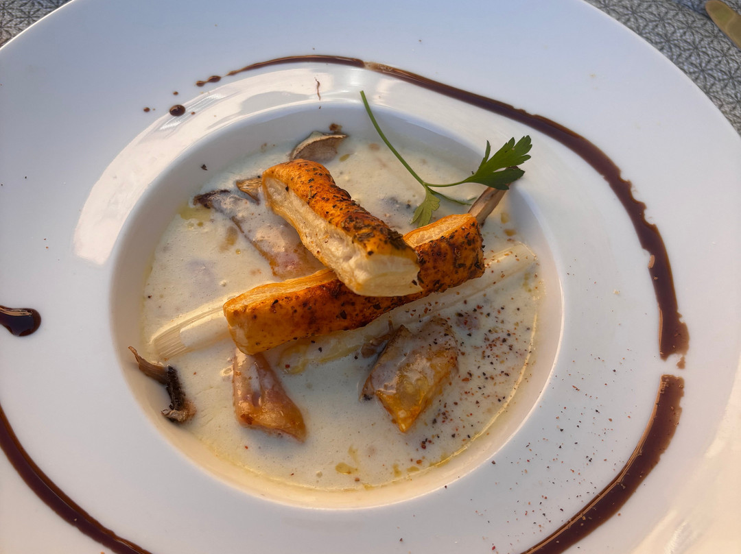Logis Gourmet & Relax Wellness Hotel de La Sure主图