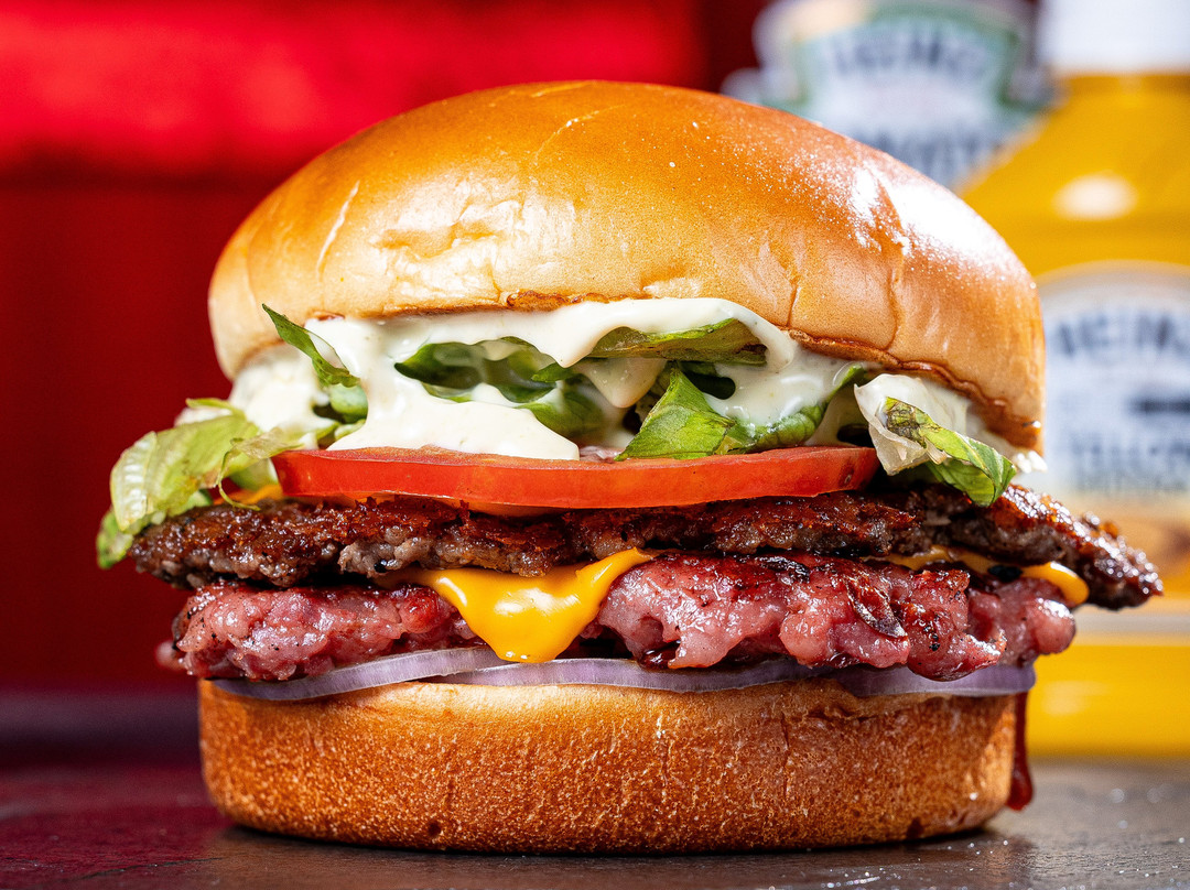 Dhuu Burger