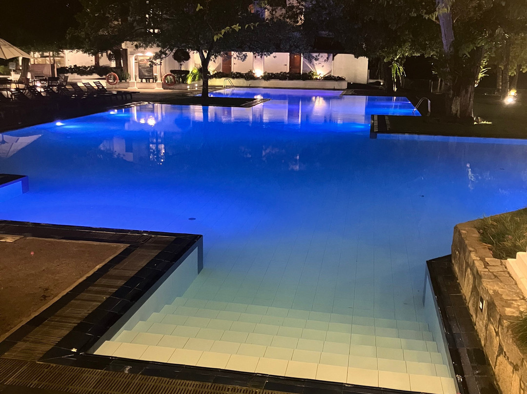 马哈威利齐酒店主图