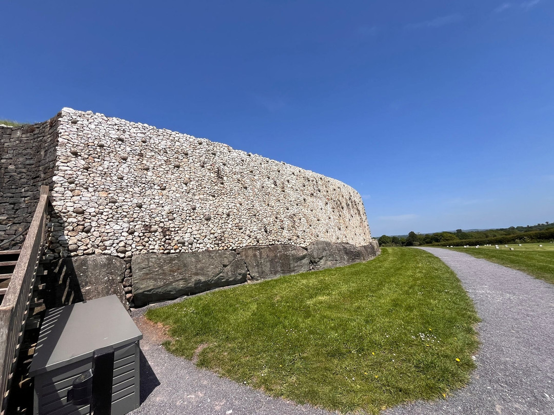 Newgrange-Donore必去景点