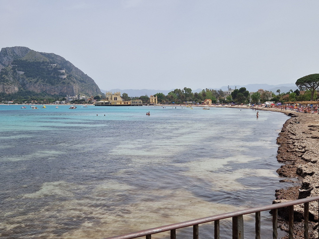 Antico Stabilimento Balneare di Mondello-Mondello必去景点