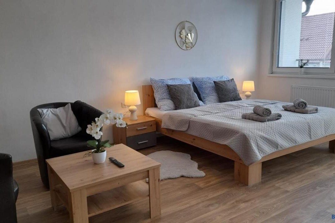 TINA Apartments
