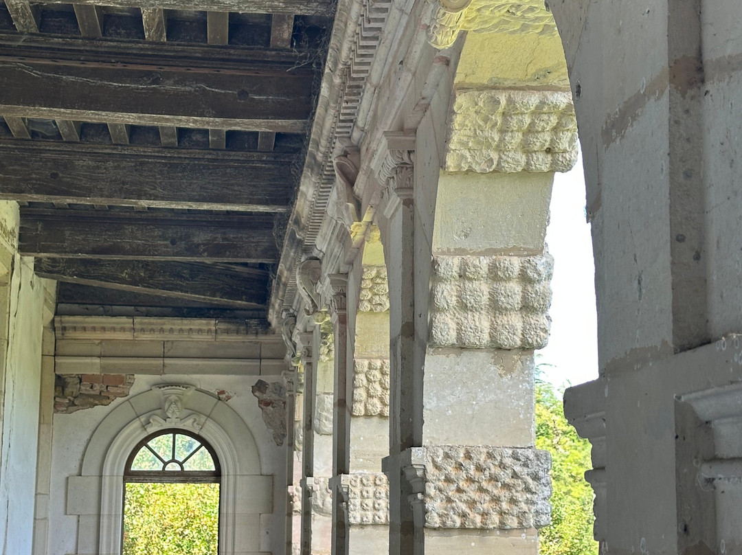 Les Châteaux de Bruniquel-Bruniquel必去景点