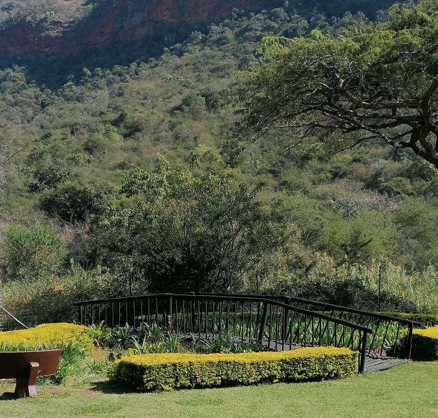 Falcon Glen Hot Springs Resort-度假村/酒店