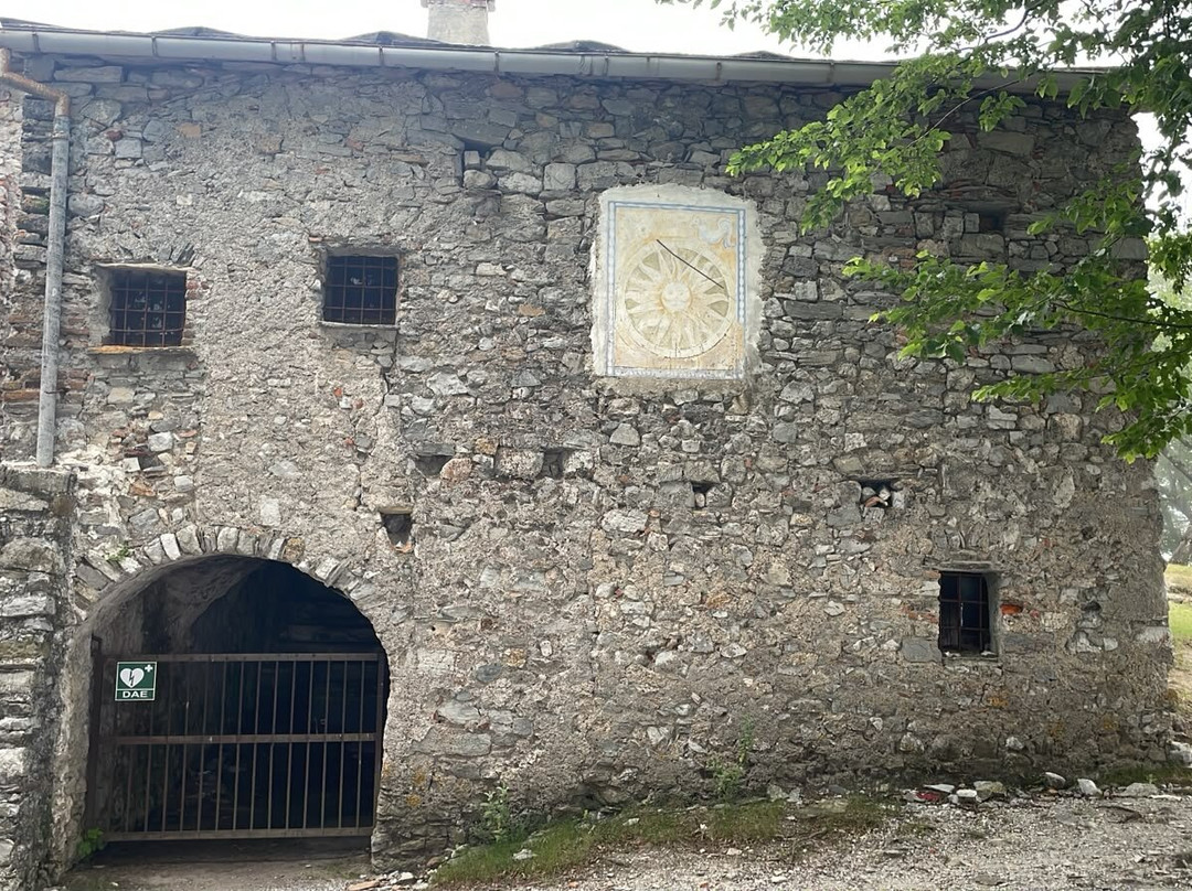 Abbazia di San Pietro in Varatella-Toirano必去景点