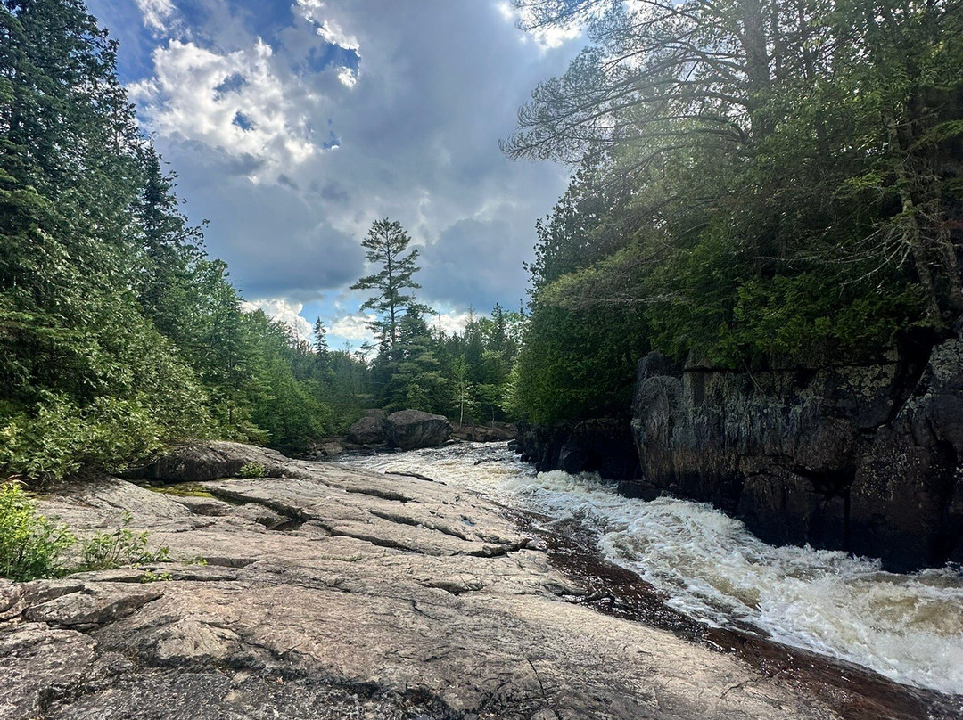 Parc de la Rivière Doncaster-Sainte-Adele必去景点