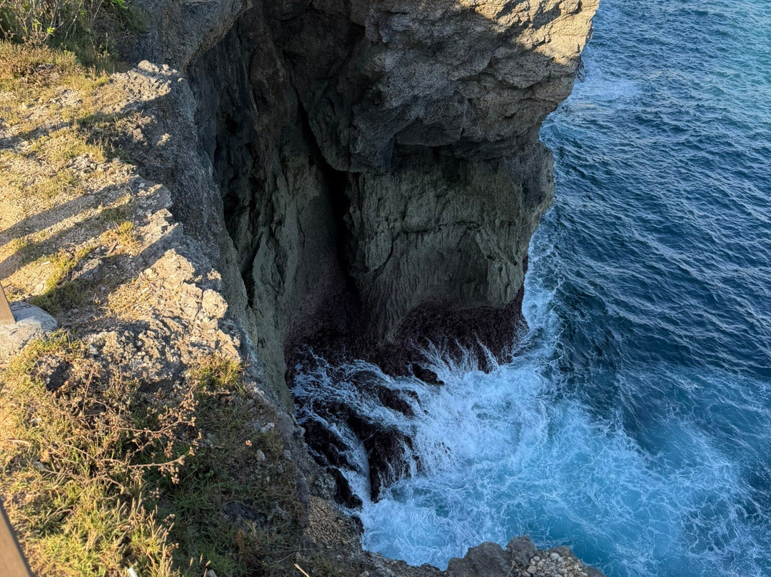 破碎的海滩-珀尼达岛必去景点