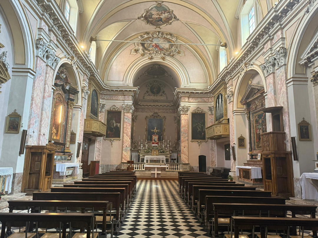 Chiesa di San Leonardo-贝加莫必去景点