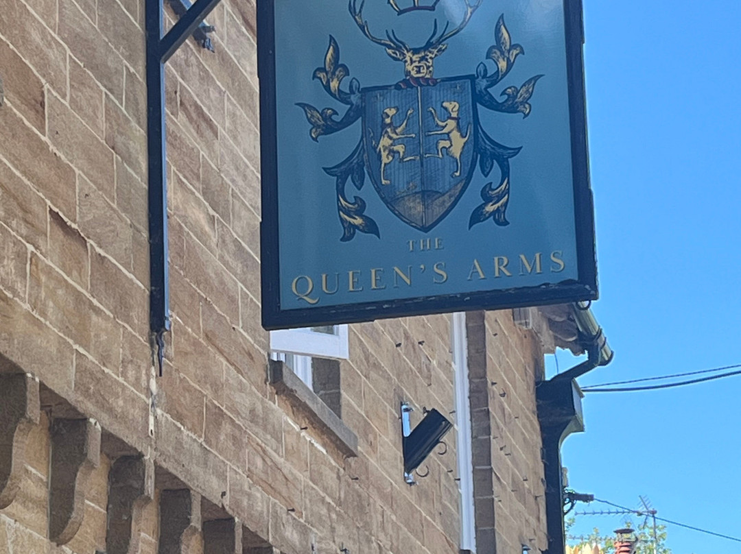 The Queens Arms Pub-Corton Denham必去景点