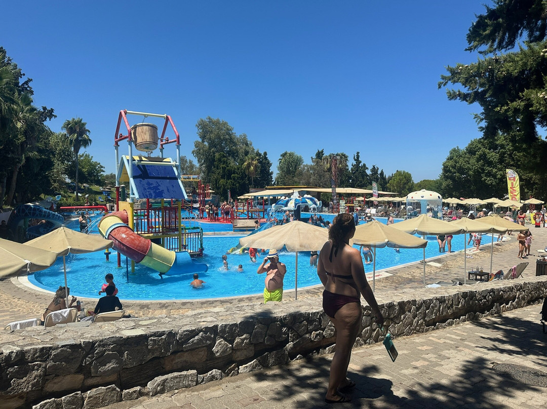 Aqua Creta Limnoupolis-Varipetro必去景点