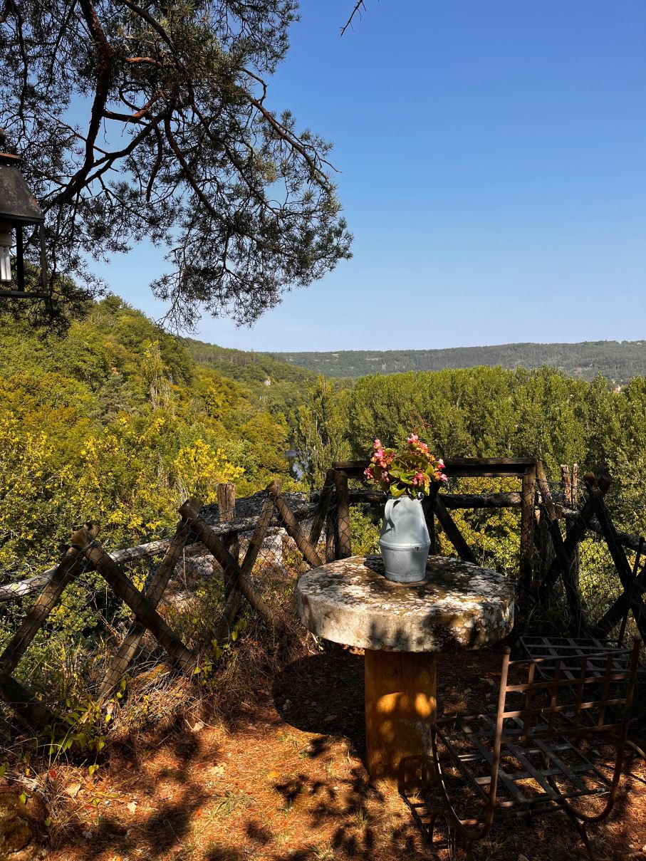 Auberge de Castel-Merle-旅行者