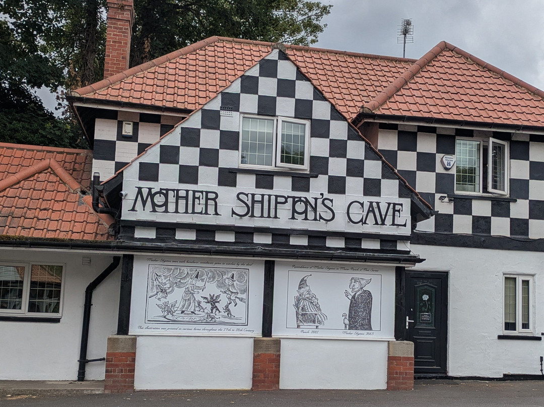 Mother Shipton's Cave-Knaresborough必去景点