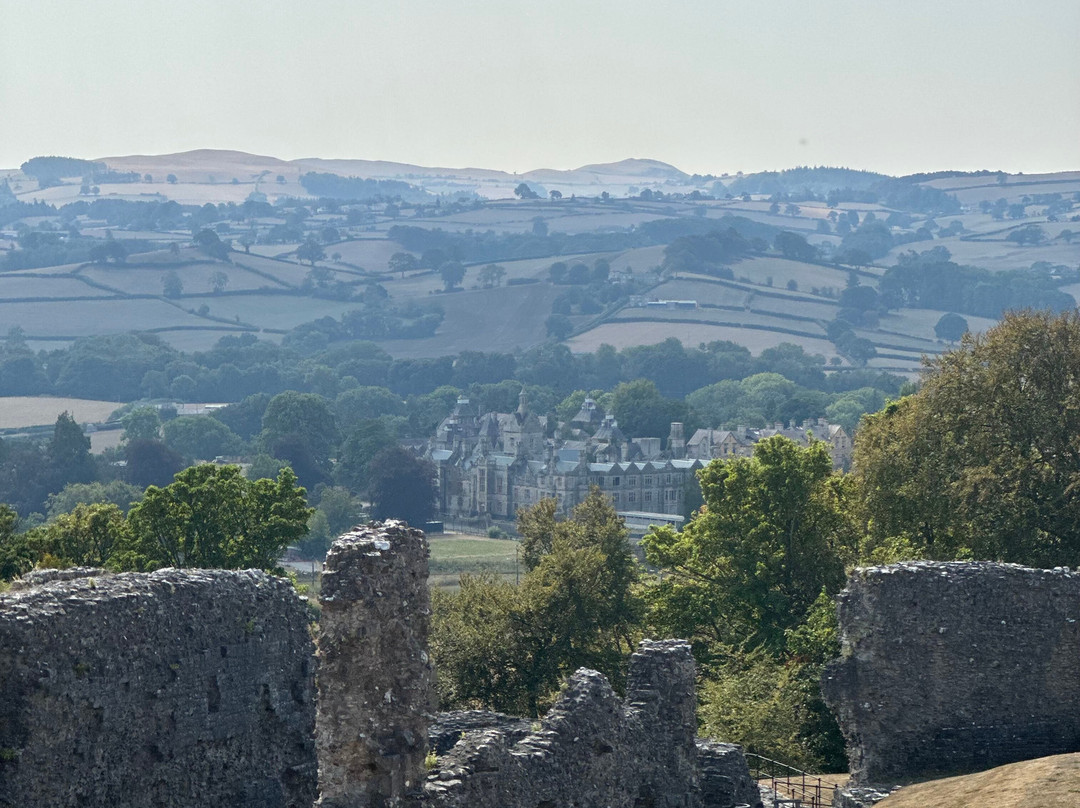 Denbigh Castle-Denbigh必去景点