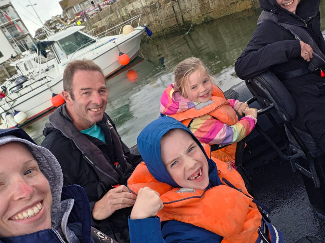 Lyme Bay RIB Charter-West Bay必去景点
