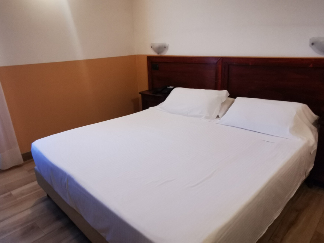 UNA HOTELS Regina Bari主图