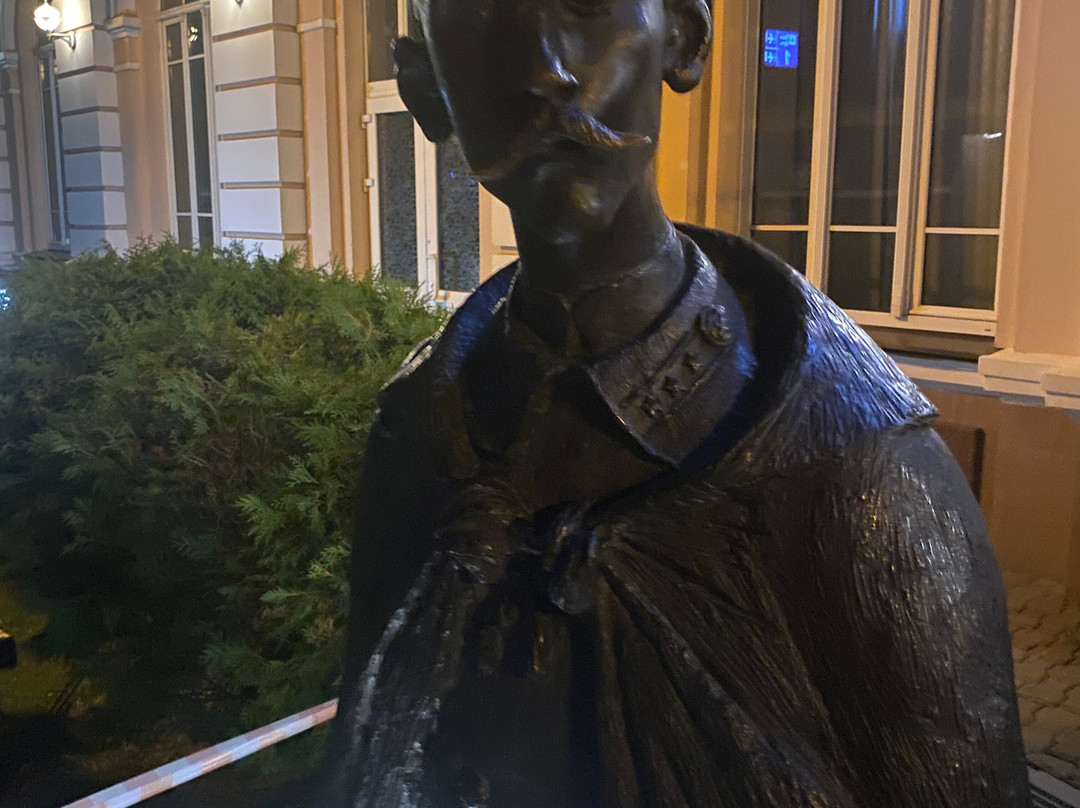 Sculpture Station Warden-莫吉廖夫必去景点