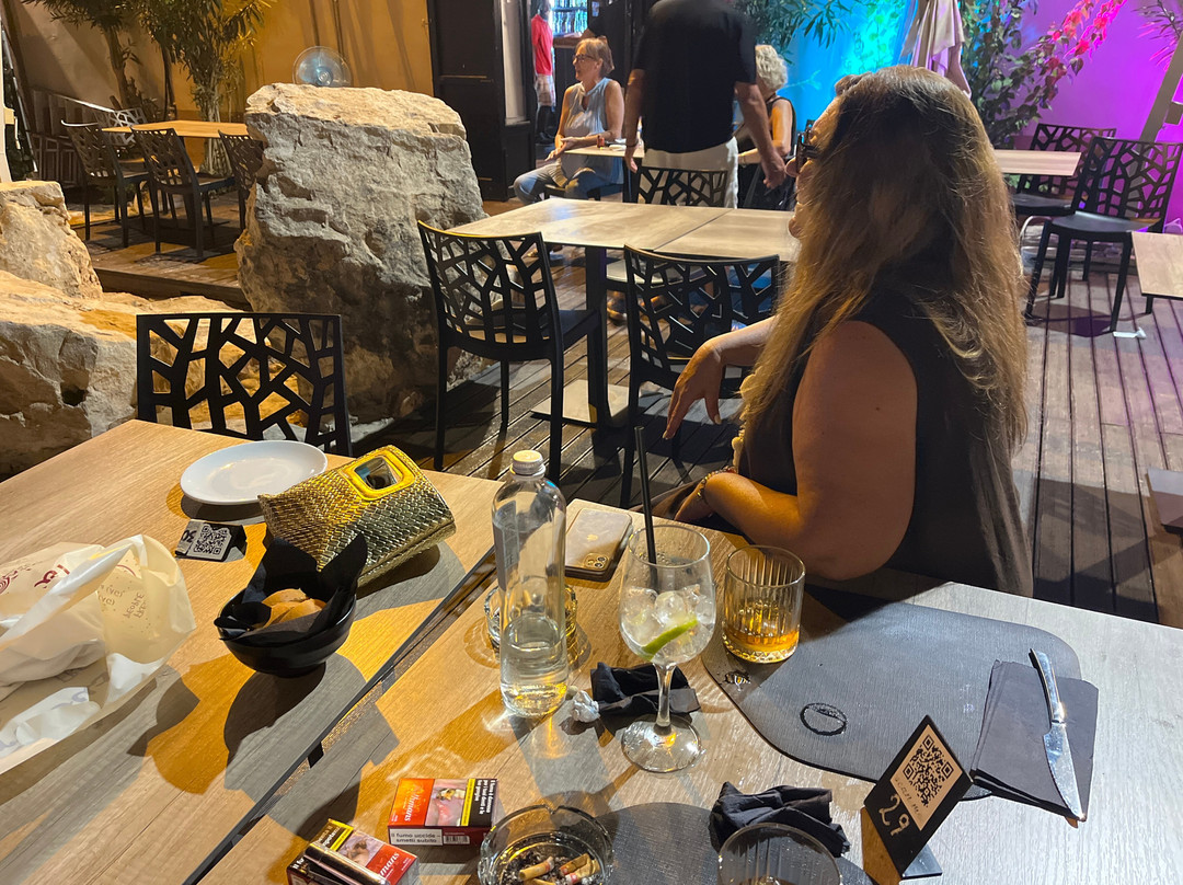 Taleè Pinto Lounge Bar-Lampedusa必去景点