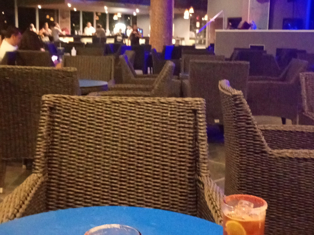 翡翠湾悦宜湾酒店-全包主图