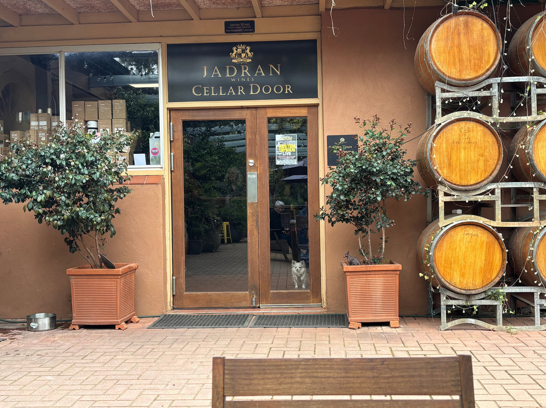 Jadran Wines-Orange Grove必去景点