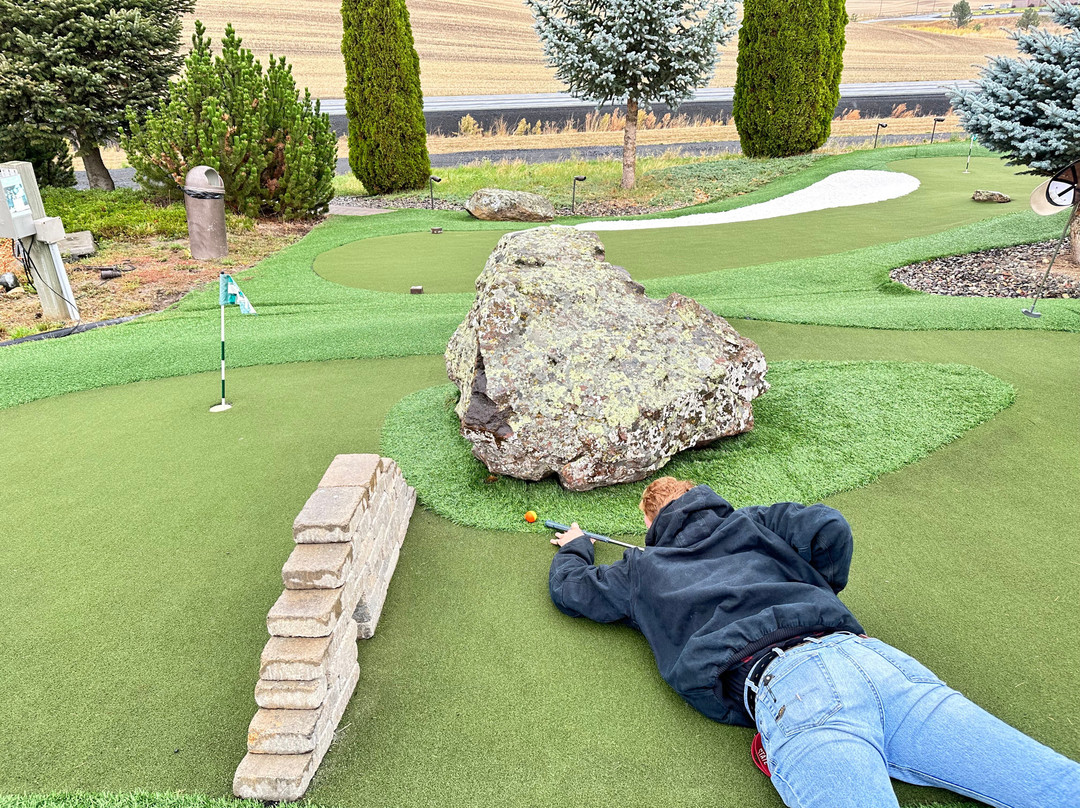 Airway Hills Golf Center-普尔曼必去景点