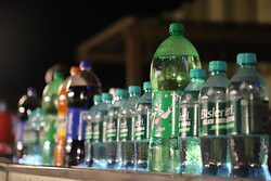 The Wedding Bells主图