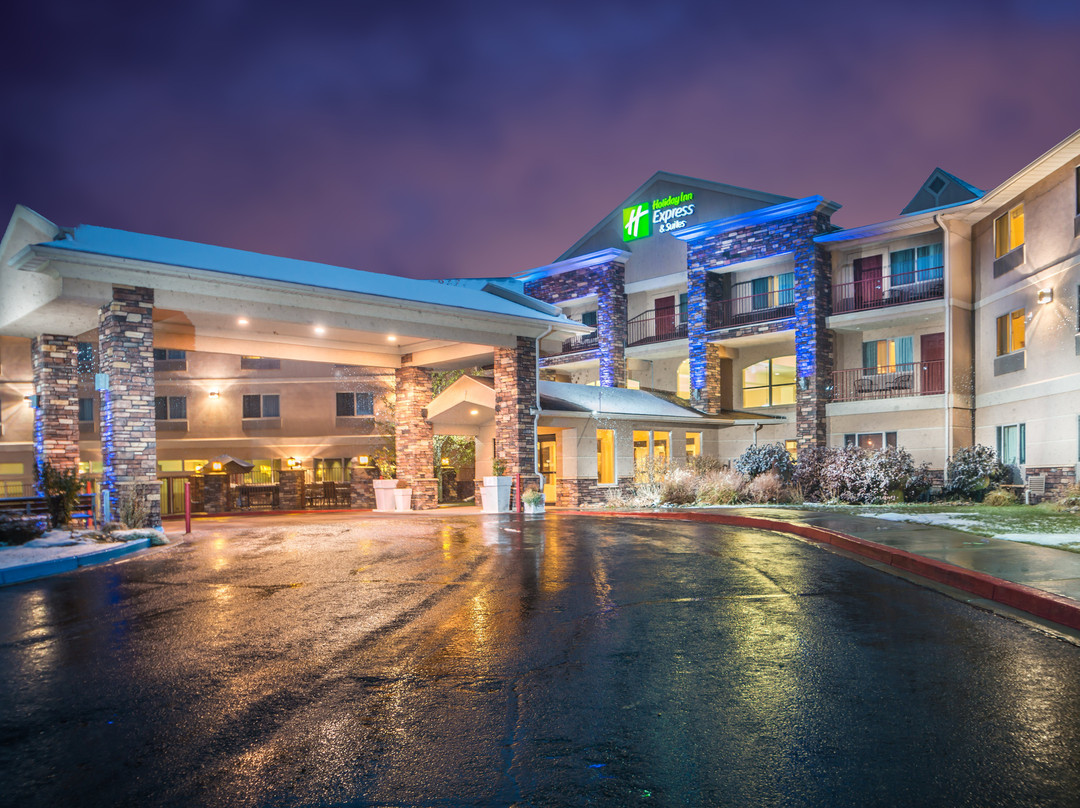 Holiday Inn Express & Suites Gunnison by IHG主图