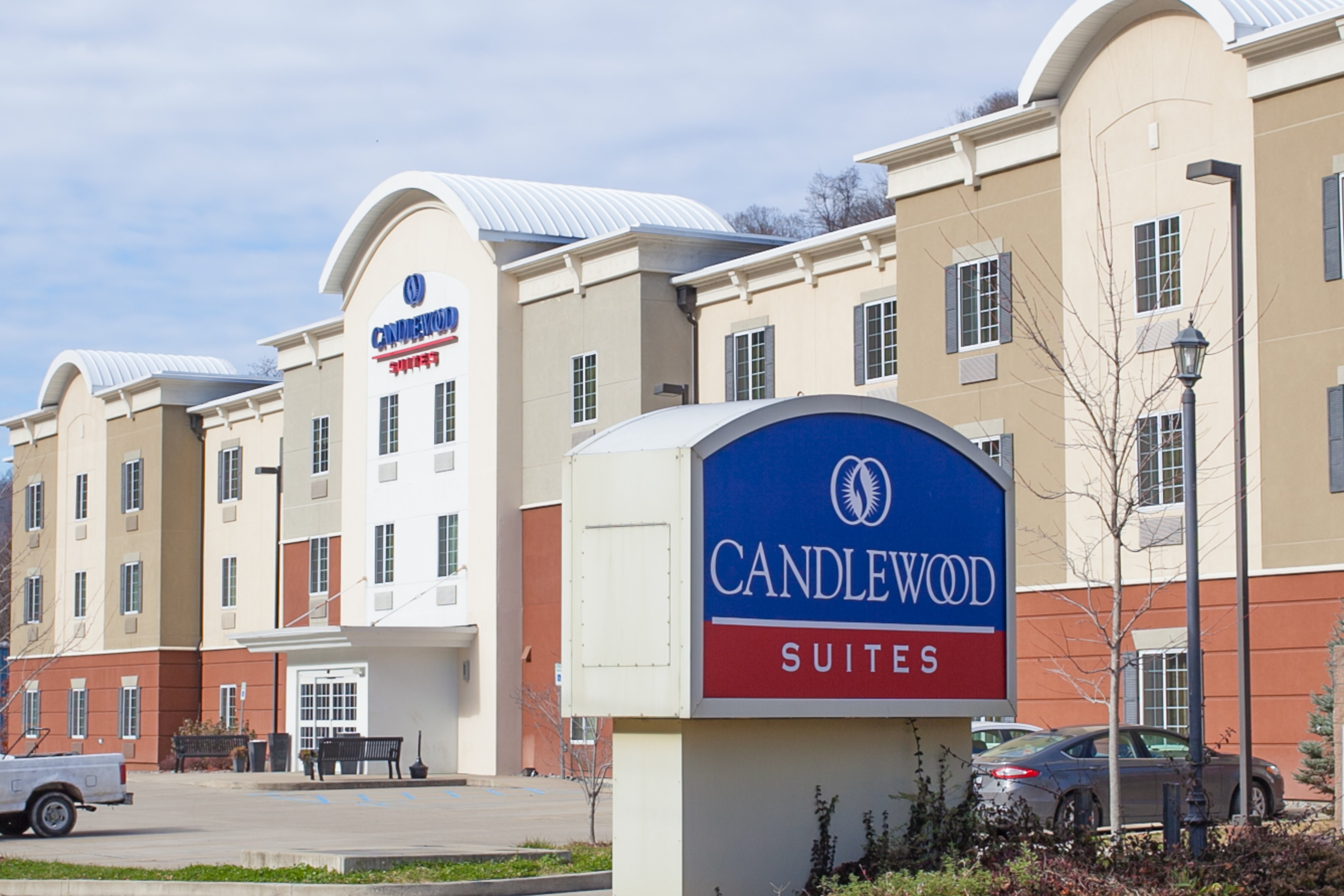 Candlewood Suites Logan By IHG-官方
