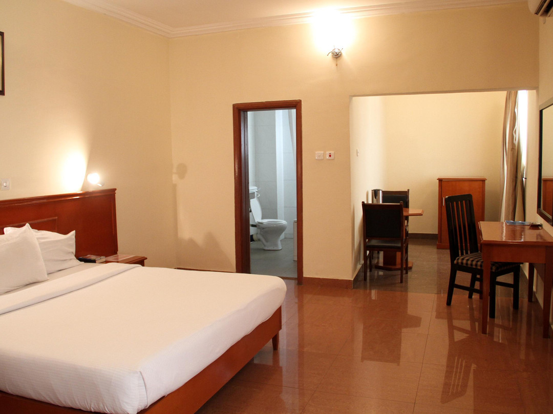 Channel View Hotels
