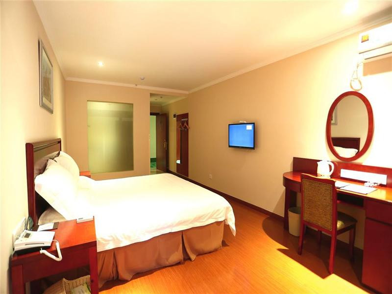 格林豪泰嘉兴中安商务酒店 主图