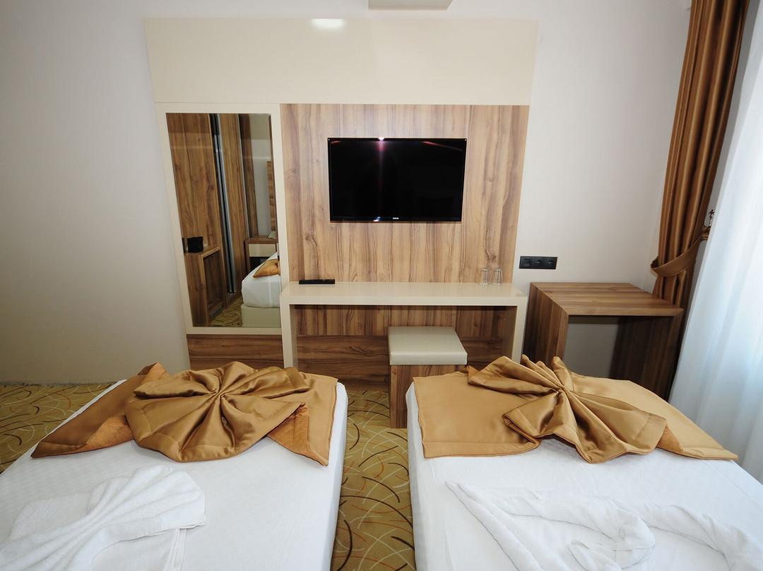 Grand Hekimoglu Hotel