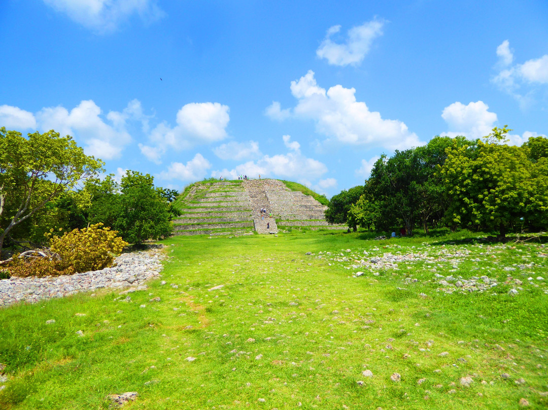 Zona Arqueológica de Izamal景点图片