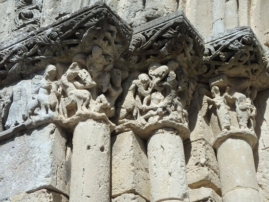 Restes de l'ancienne eglise Notre-Dame-de-la-Couldre景点图片