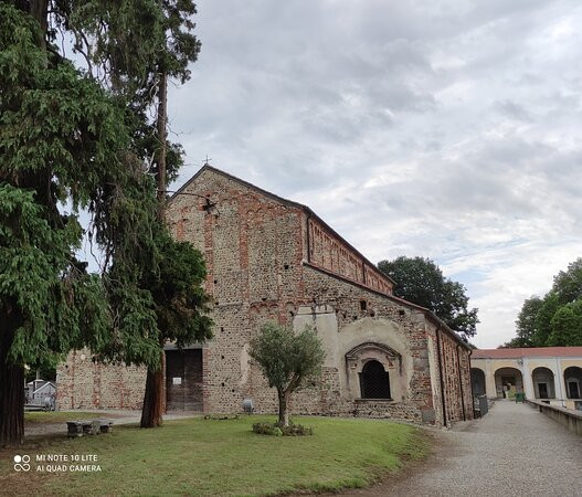 Chiesa di San Michele-Oleggio必去景点