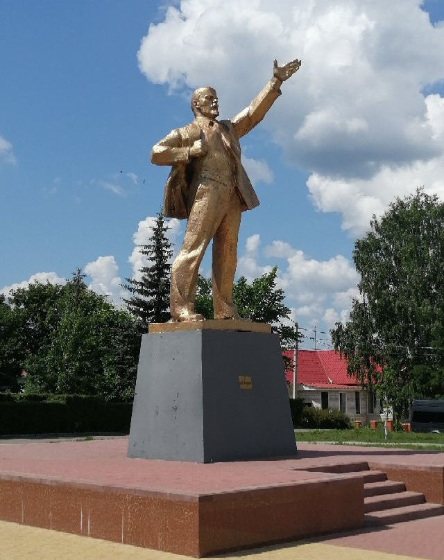 Monument to V. I. Lenin-Zadonsk必去景点