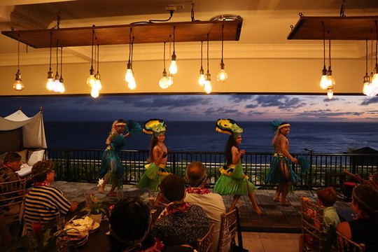 Queens Waikiki Luau-火奴鲁鲁必去景点