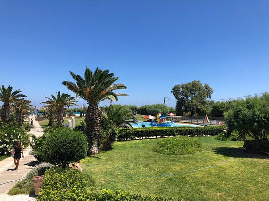 Santa Marina Resort & Spa主图