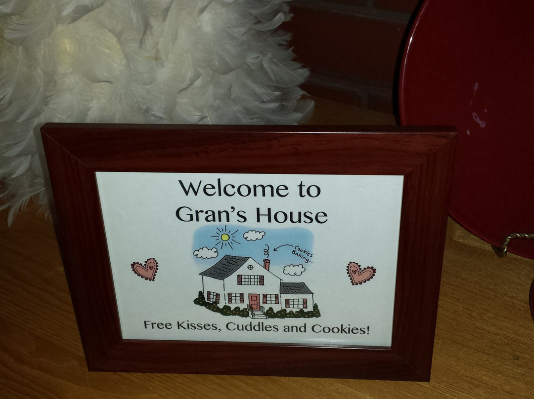 Reflections By The River主图