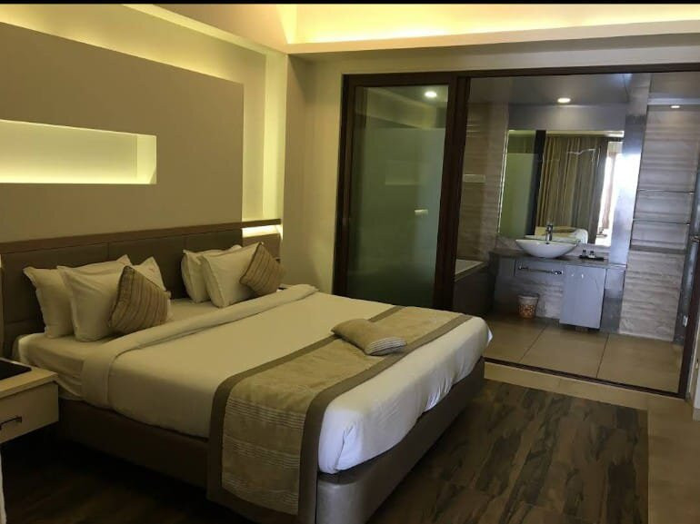 Starwoods Hotel & Resort